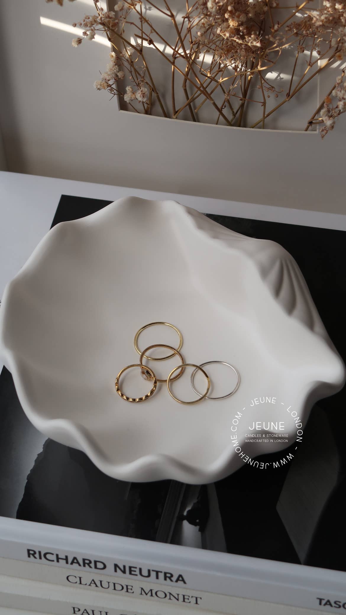 Clam Shell Trinket Bowl - White
