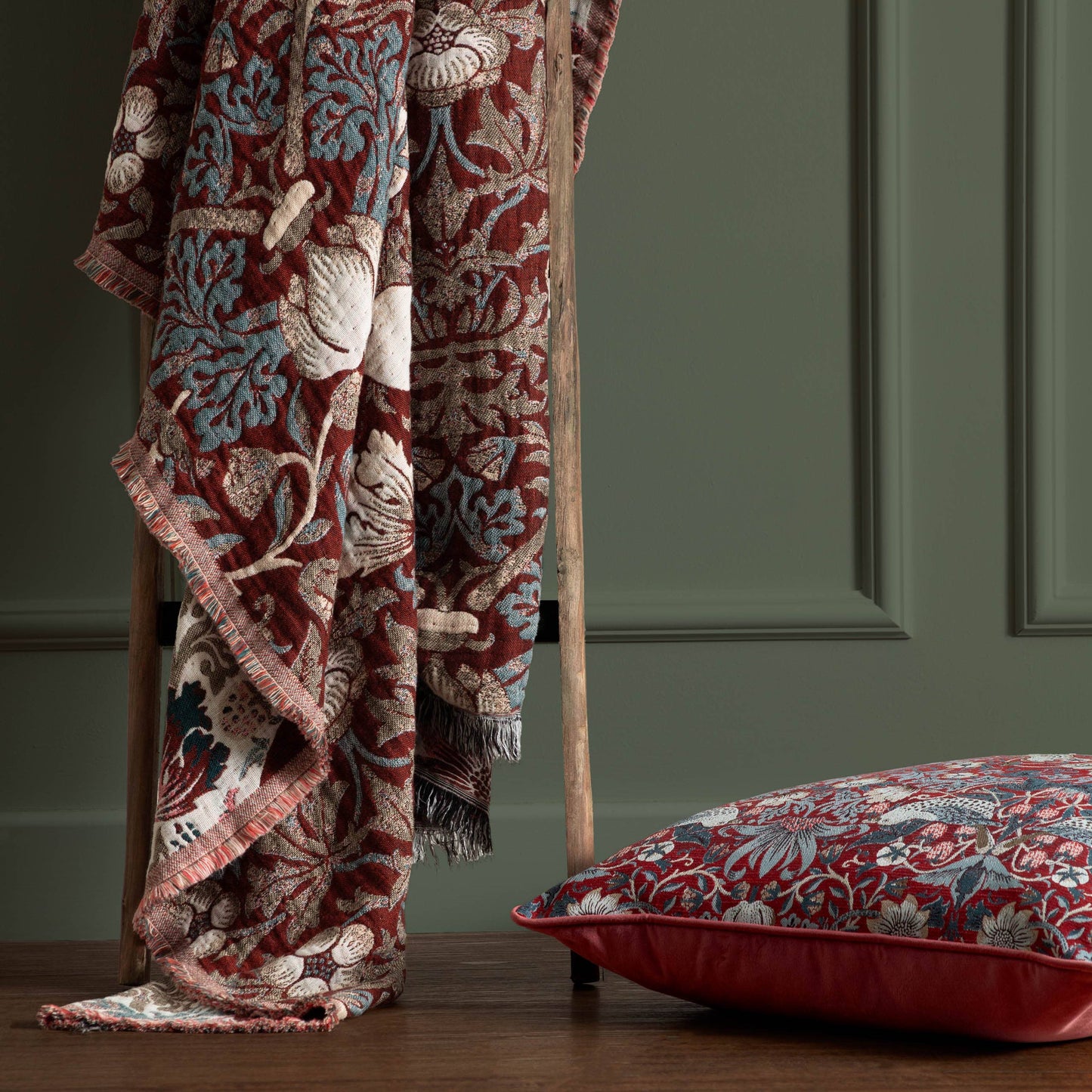 Strawberry Thief Jacquard Throw: Berry