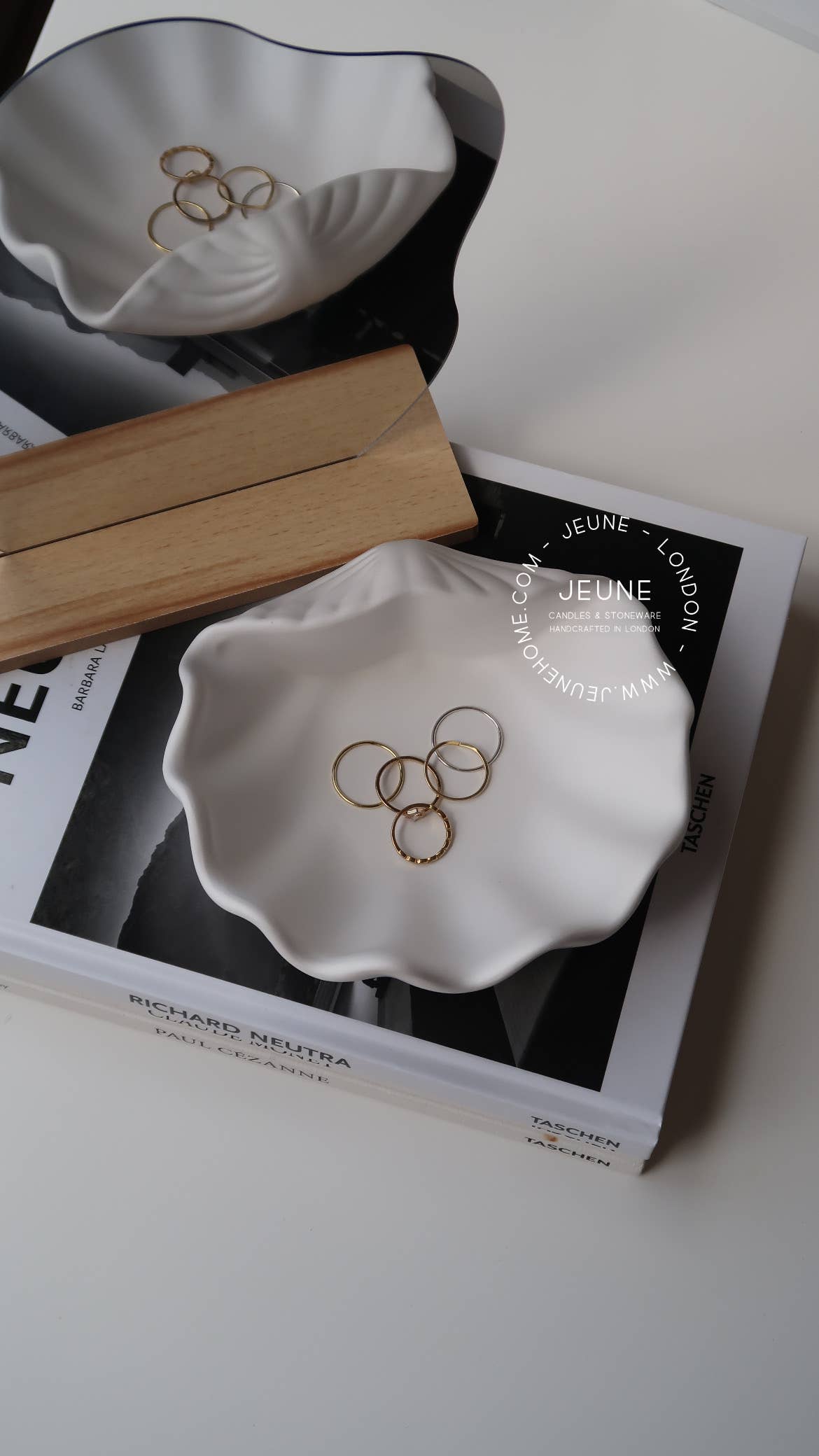 Clam Shell Trinket Bowl - White