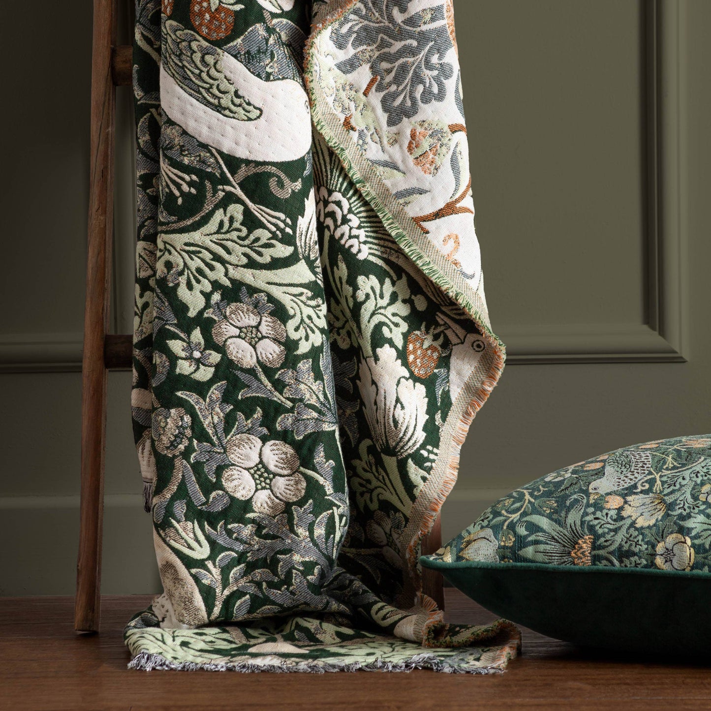 Strawberry Thief Jacquard Throw: Forest