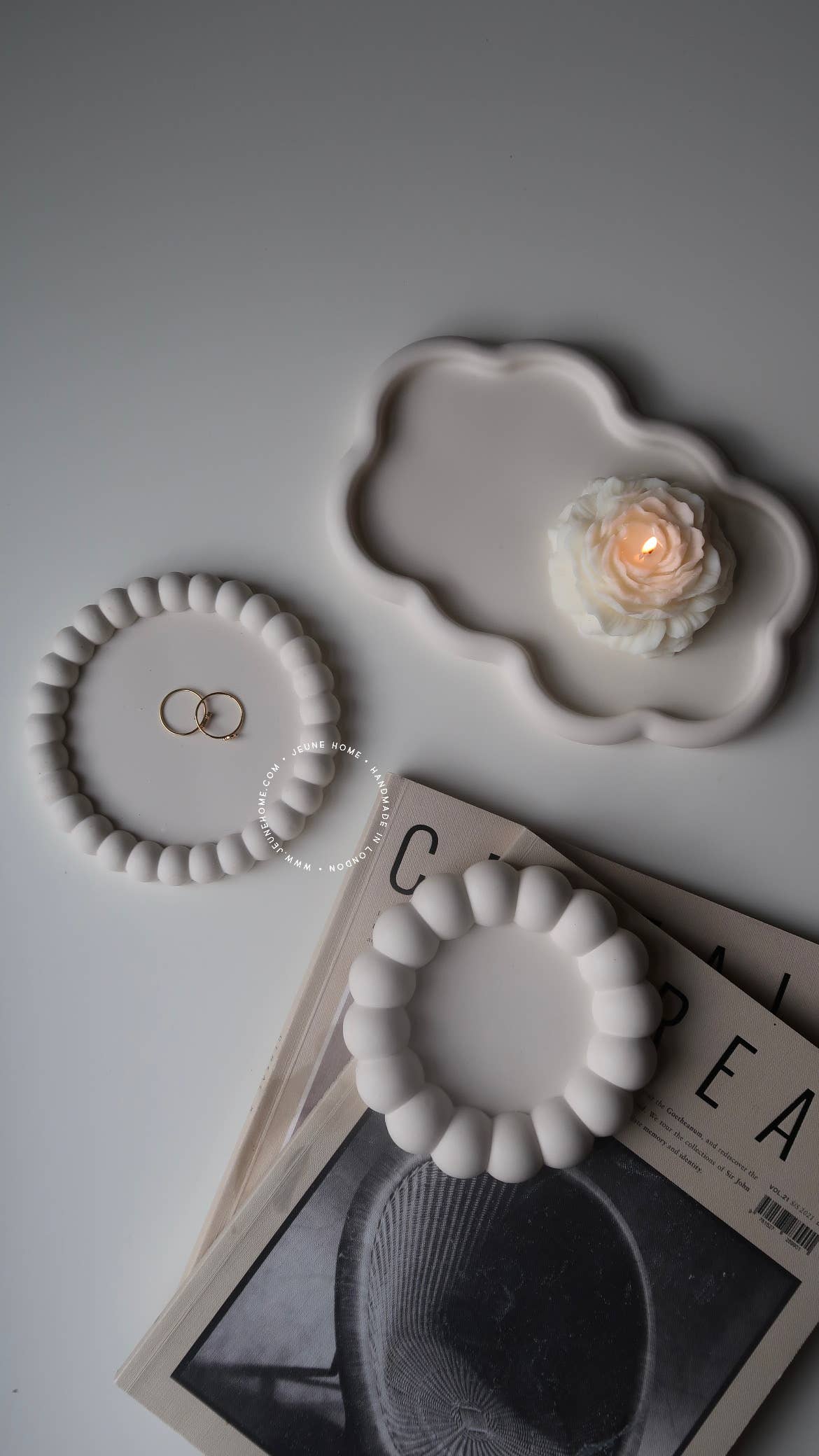Round Bubble Trinket Tray - White